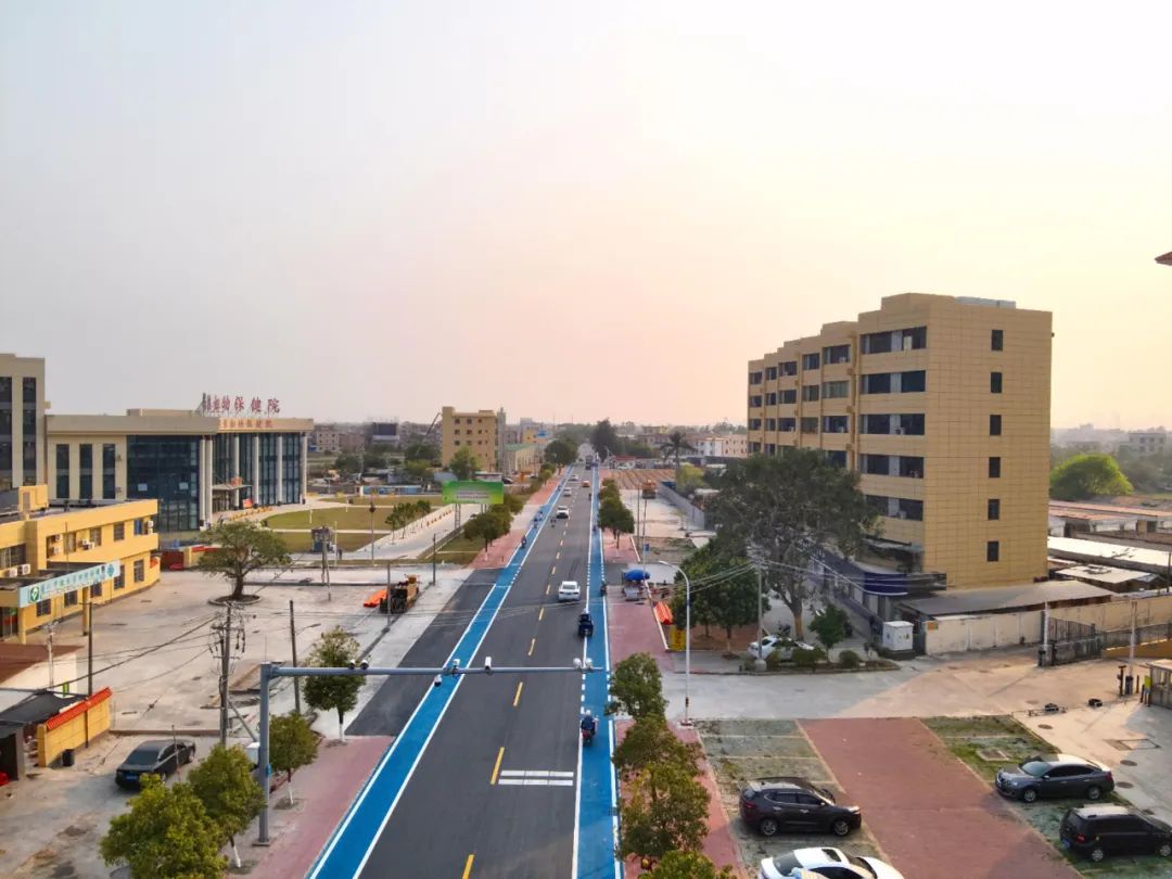 麻坡路烟楼村路段沿线整体风貌焕然一新.JPG