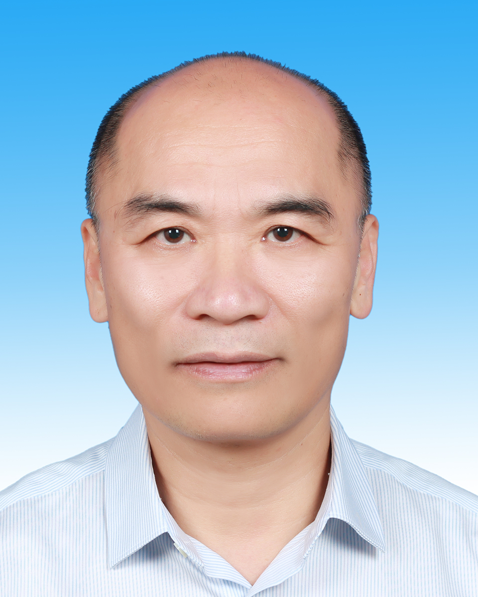 陈俊优 .jpg