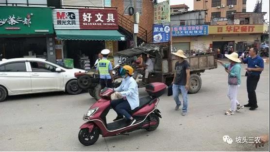 现场检查农机车辆证件 现场检查农机车辆证件